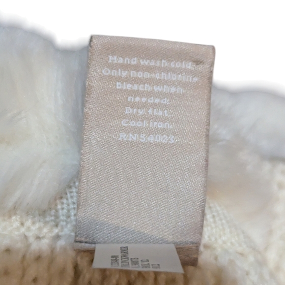 Banana Republic Cream Wool Faux Fur Snood Infinity Scarf - Picture 3 of 4